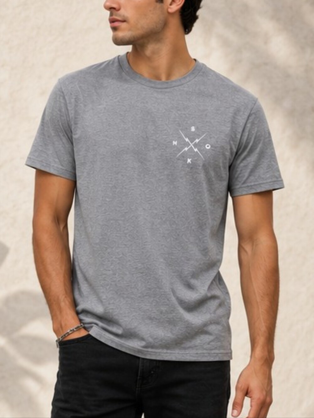 SHOK Men's Graphic T-Shirt – Gray Skull & Lightning Bolt Tee Size M NWT